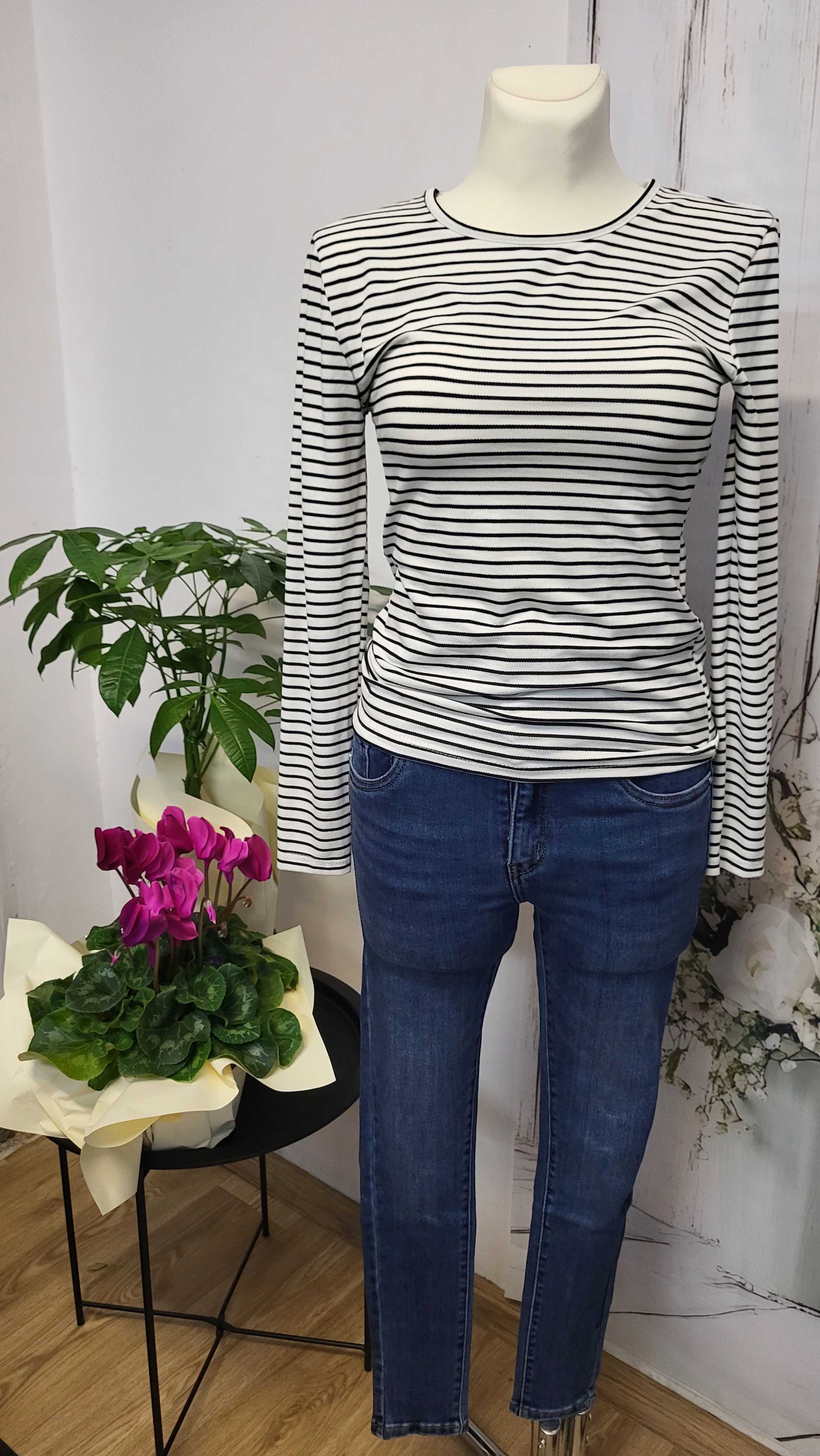 Bluzka 100% Wiskoza Czarna 